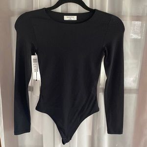 Aritzia Babaton Contour Long Sleeve Bodysuit